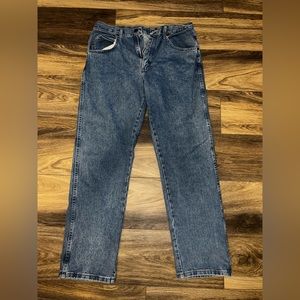 Men’s Wrangler vintage blue jeans